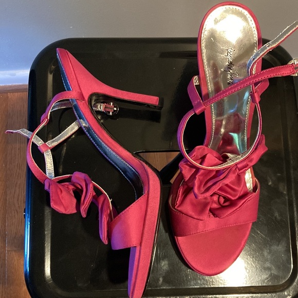 9.5M Fuchsia pink open toe heels - Jacqueline Ferrar 4” - Picture 4 of 7